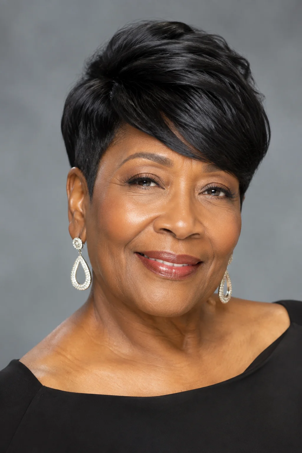 23 Short Hair Pixie Cuts for Black Women Over 70 Worth Calling the Salon For